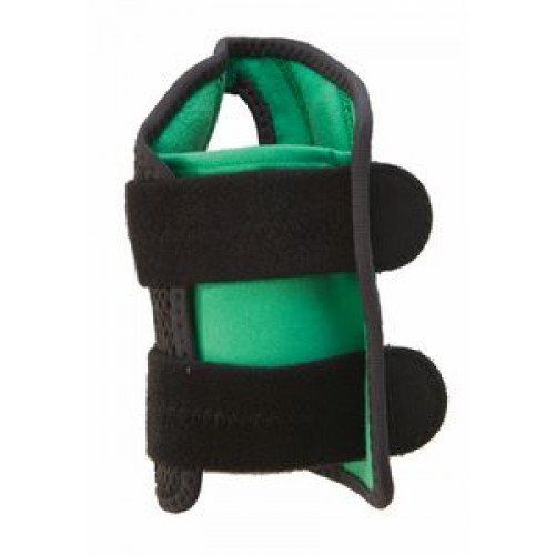 Mueller Green Fitted Wrist Brace